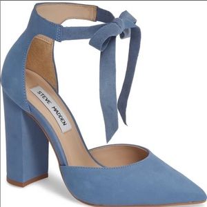 Steve Madden Blue Pearl Nubuck Heel